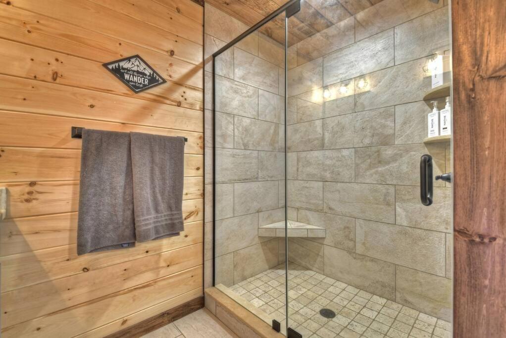 Вилла Rosewood Retreat - Hot Tub Fire Pit Pool Table Блу-Ридж Экстерьер фото